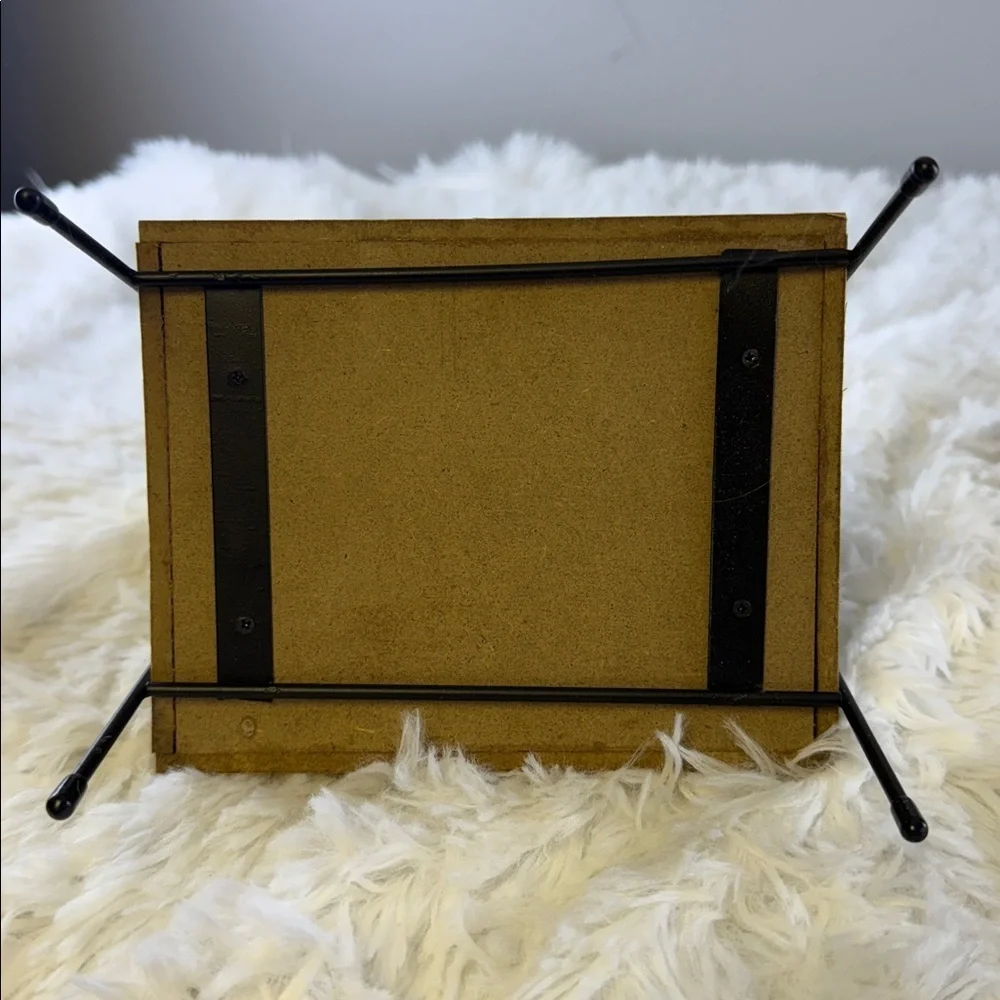 Modern Black and Brown Wall Shelf Set T30